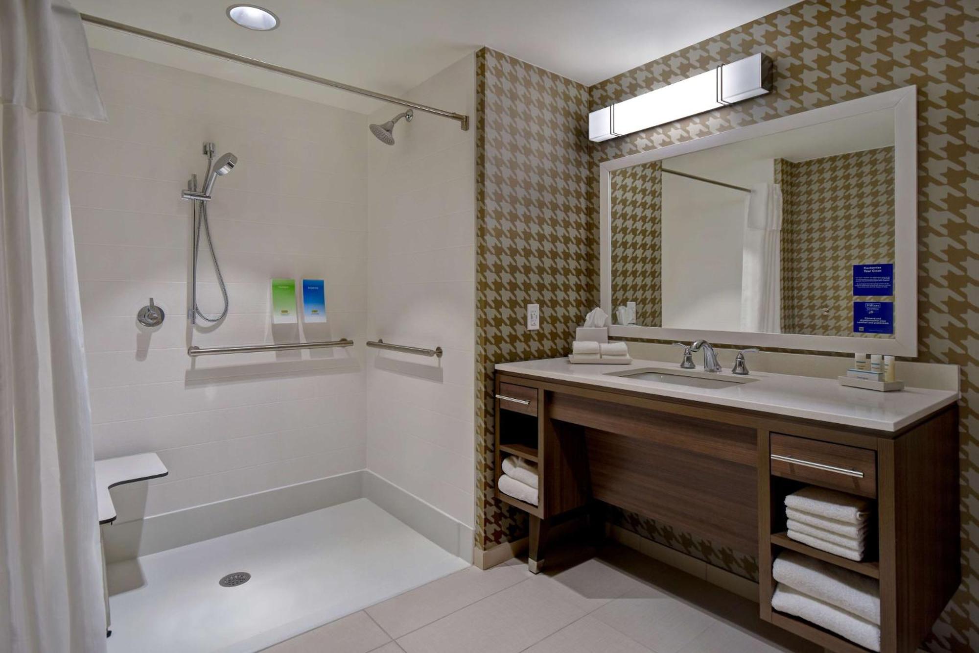 Home2 Suites Wichita Downtown Delano, Ks Экстерьер фото