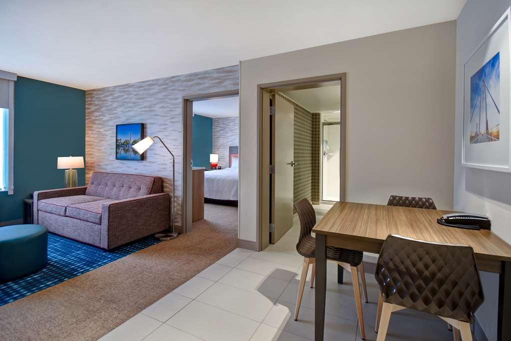 Home2 Suites Wichita Downtown Delano, Ks Номер фото